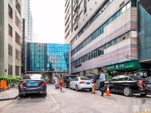 文华花园整层商业裙楼出售   物业名称:文华花园大厦  地理位置:罗 