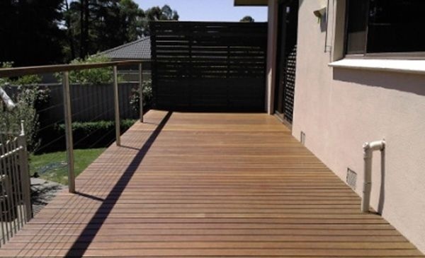 涨姿势了说说阳台用的防腐木(图1)