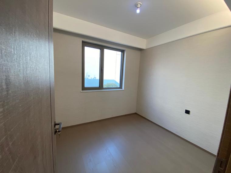 公园和御样板间