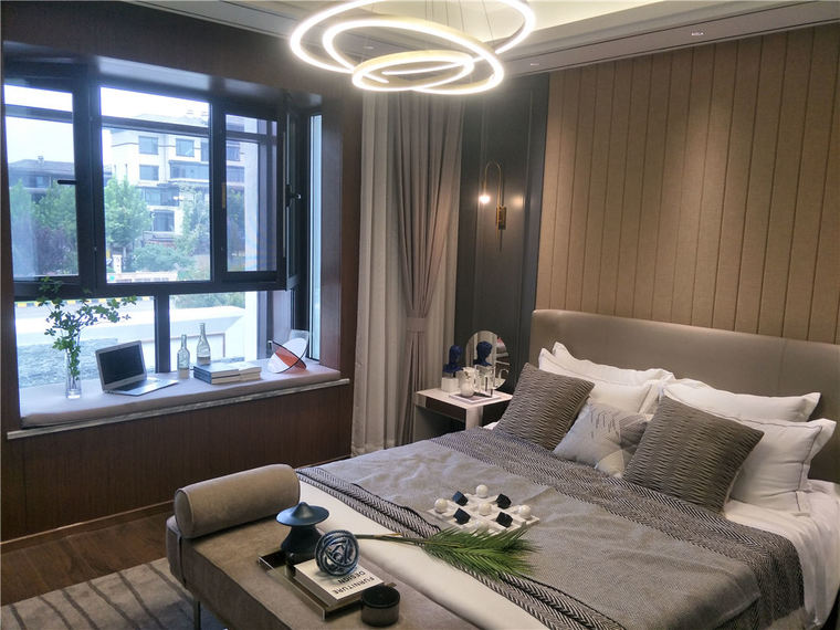 塞纳郦都样板间