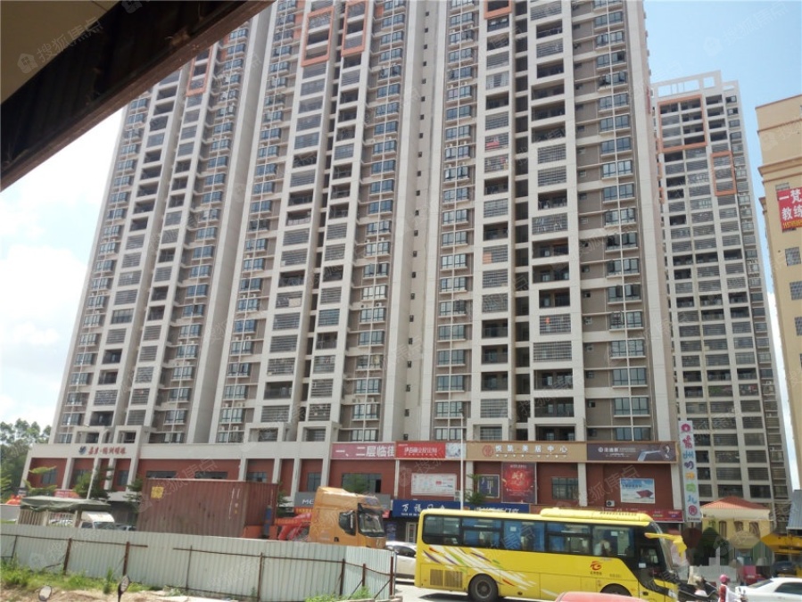 嘉燕橘洲明珠实景图_嘉燕橘洲明珠环境怎么样-茂名