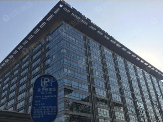 东二环东城区 雍和大厦 正对电梯 4万出售