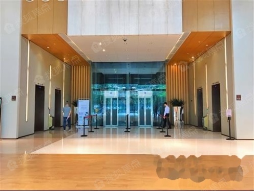 汉京国际大厦 高区整层出售 1480平售4.8万每平 可自用