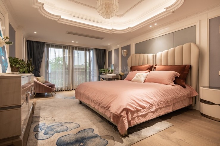 奥山别墅联排中户装修完工毕业照法式浪漫,低调却不失高雅