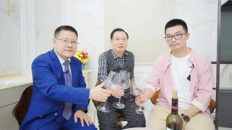 车建新:红星美凯龙全力推动“无味卫生间革命”