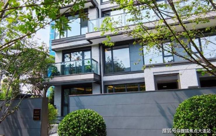 大连龙湖尘林间花园院墅