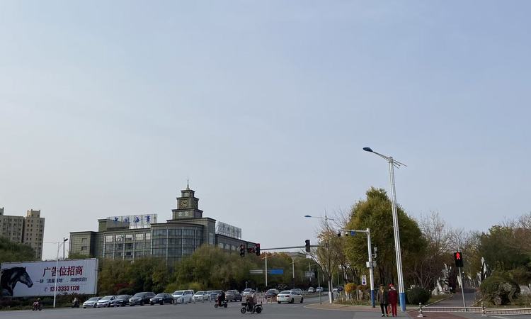 玺悦台周边配套图