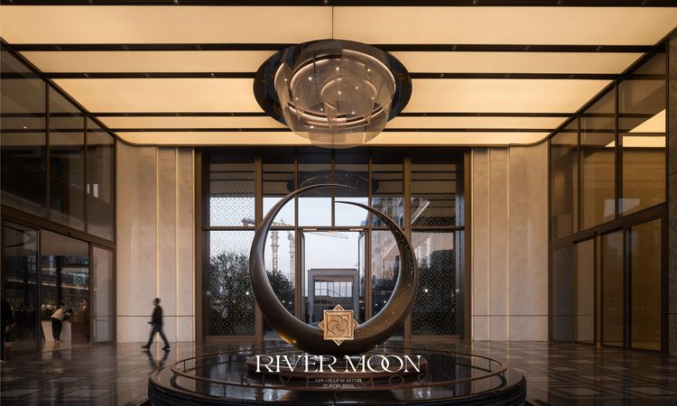 置地雲台映月实景图