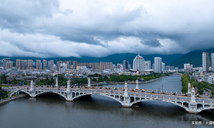 大华·山海映周边配套图
