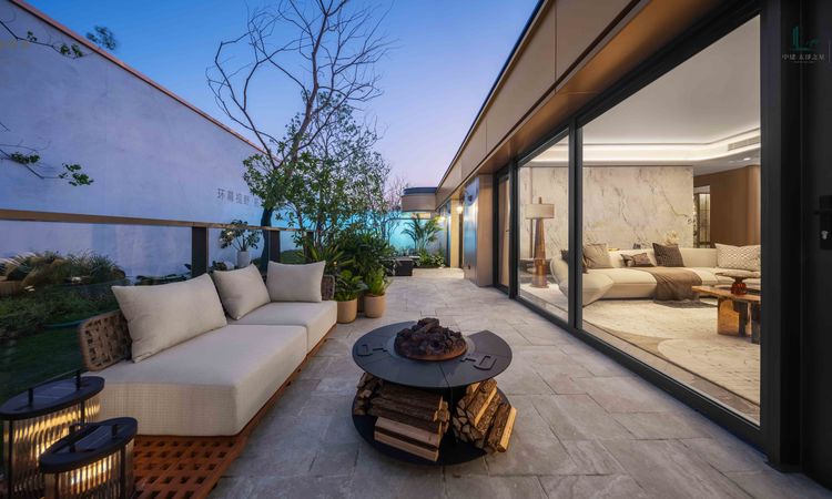 太泽之星藏湖实景图