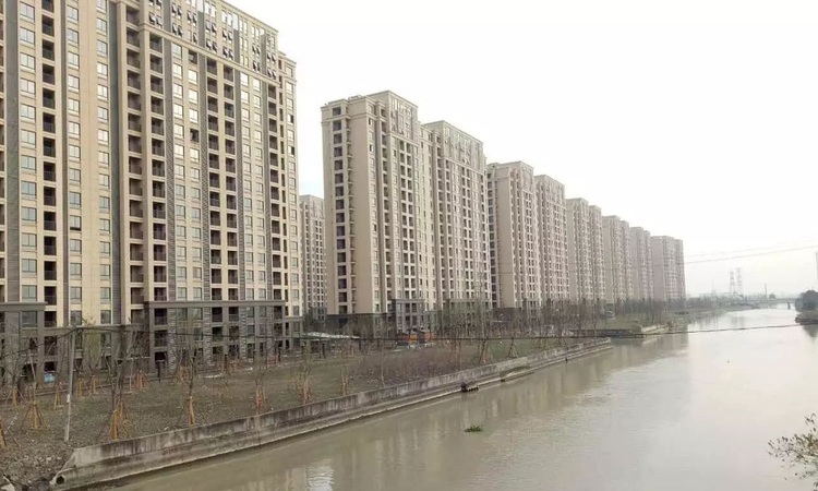 东鼎名人府邸施工进度图