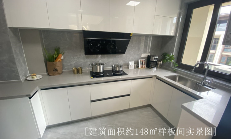 绿城云栖玫瑰园样板间