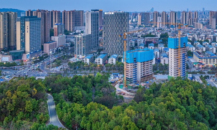 绿城梅溪半山实景图