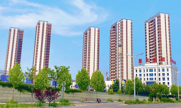 星光山水实景图