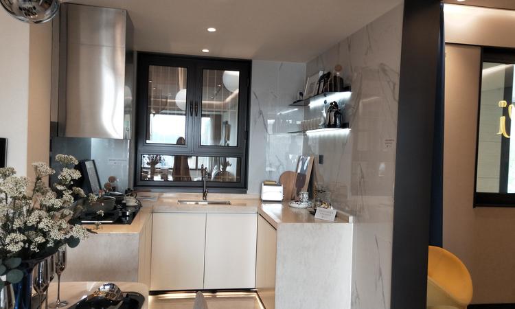 四季春晓样板间