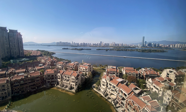水晶湖郡云鼎样板间