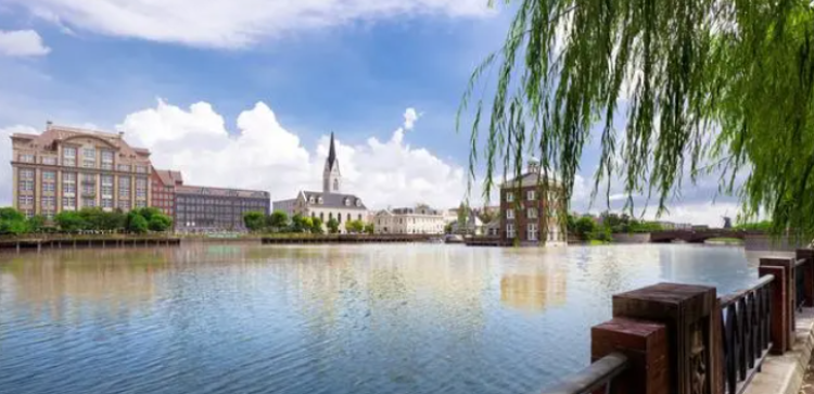 尼德兰半岛周边配套图