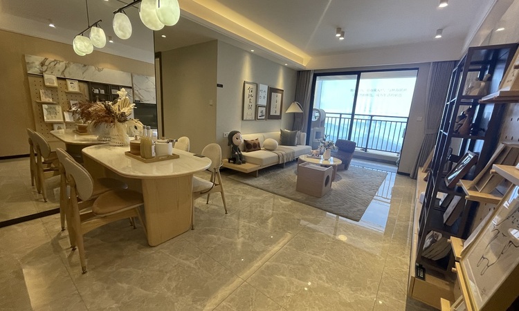 正荣力高·观山府样板间