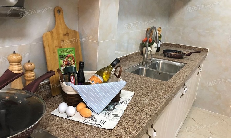 逸峰华府样板间