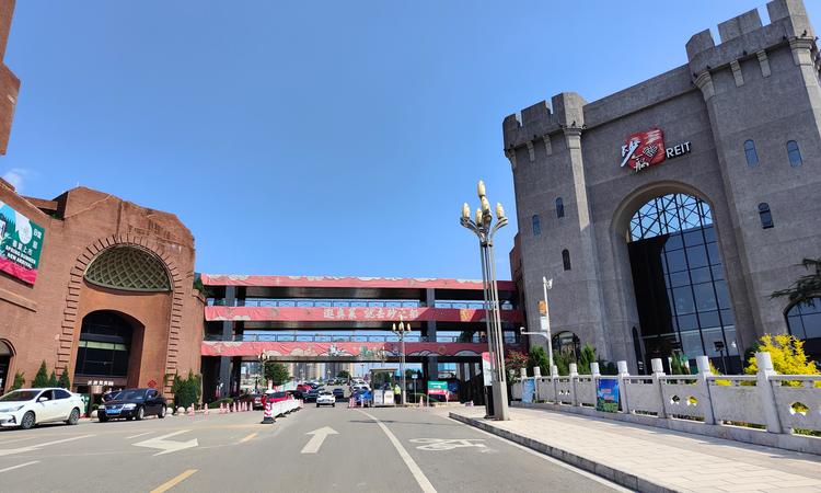 融创雁来湖小镇周边配套图