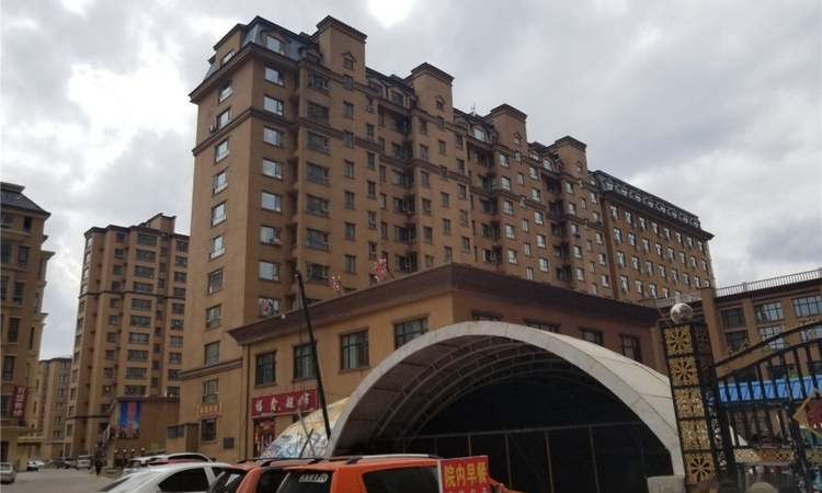 百盛明珠实景图