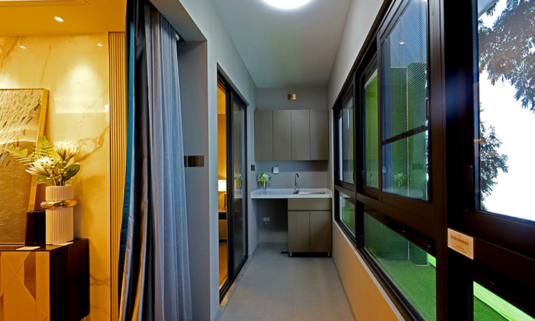 红星海河湾天铂样板间