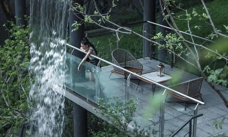 美的·樾山府实景图