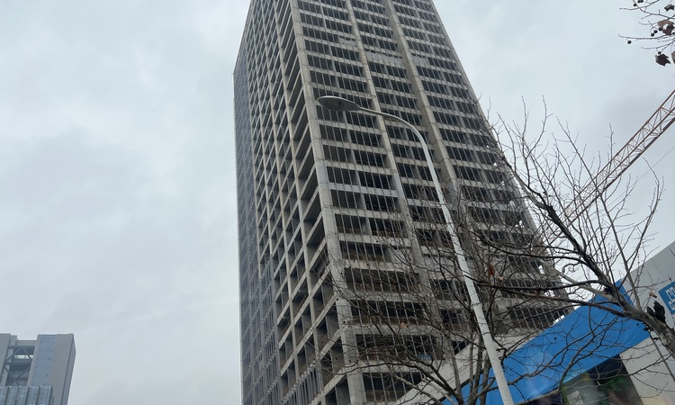 武汉光谷富美广场实景图