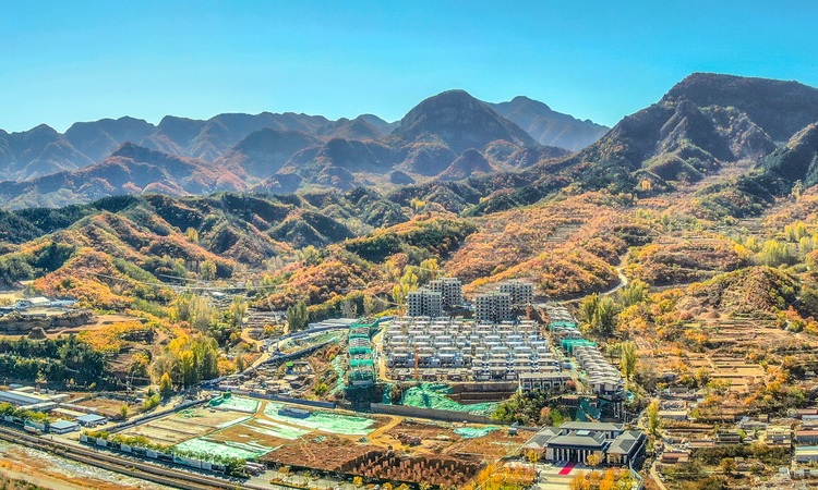 中冶·长城十里春风镇实景图