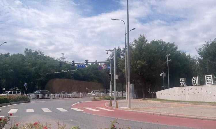 中铁兴创逸境周边配套图