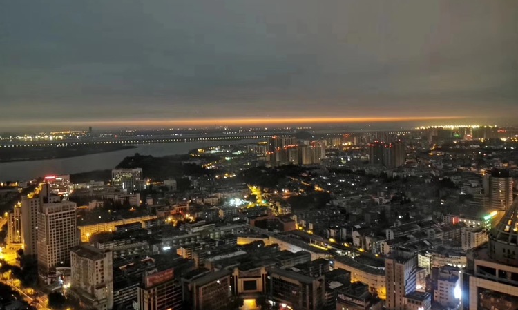 镇江苏宁广场·天玺实景图