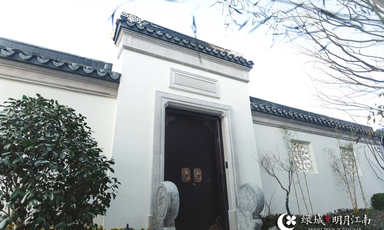 明月江南实景图