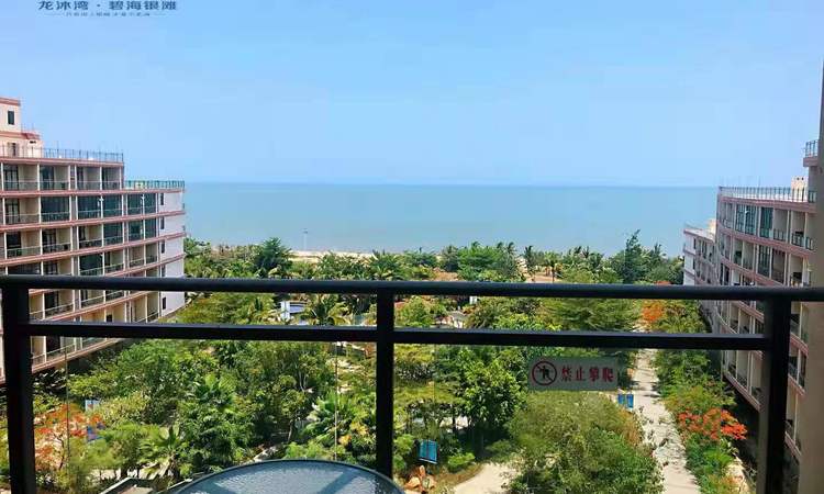 海南龙沐湾碧海银滩实景图