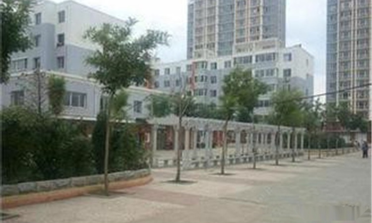 友爱家园周边配套图