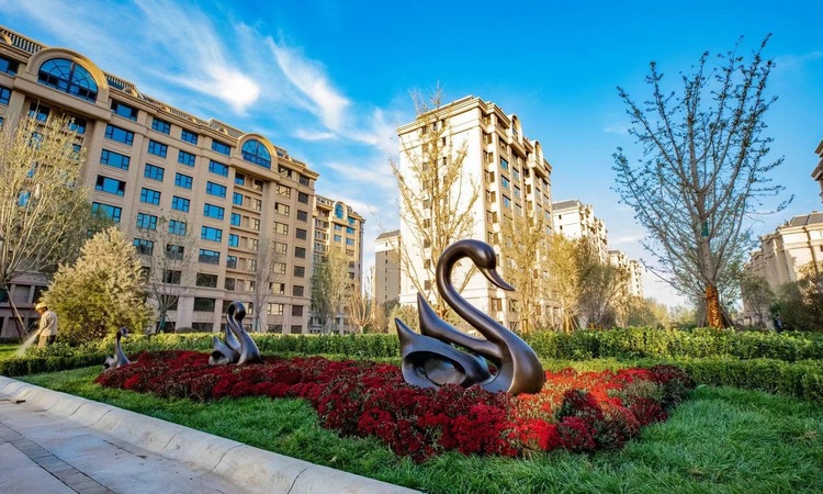 特变中央湖实景图