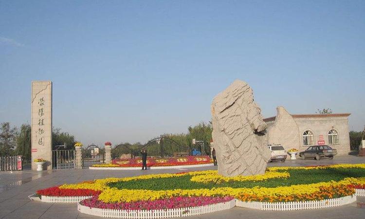 永威溪樾周边配套图