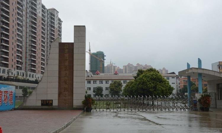 喜源居周边配套图