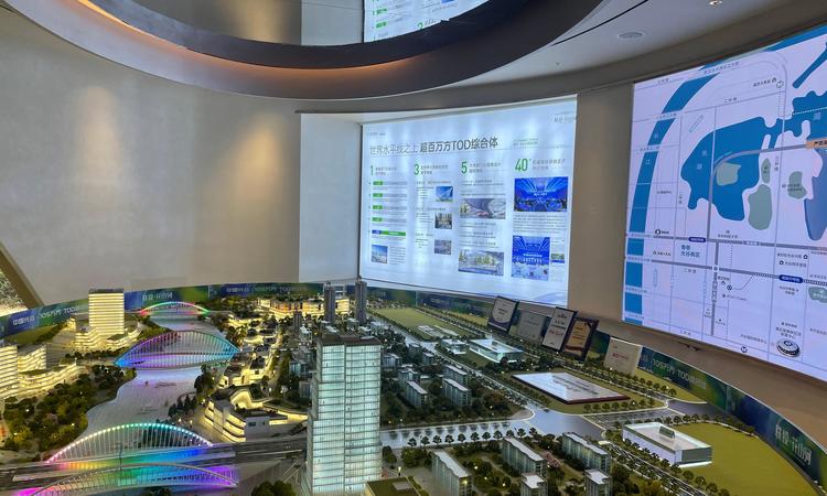 联投·花山河实景图