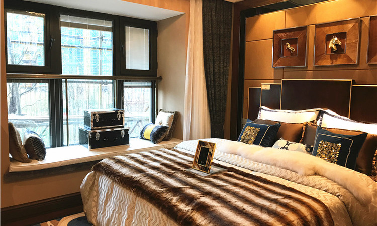 恒大华府样板间