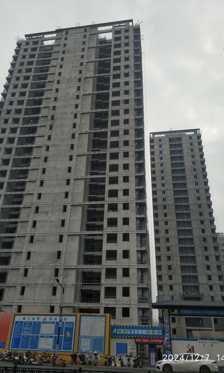 保利云珹瑧悦府施工进度图