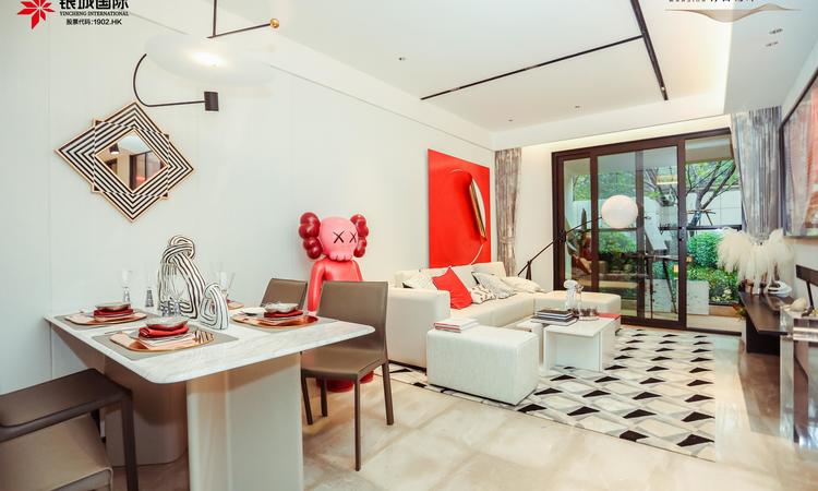 银城青山湖畔样板间