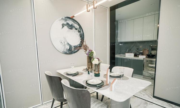 青神万景進园样板间