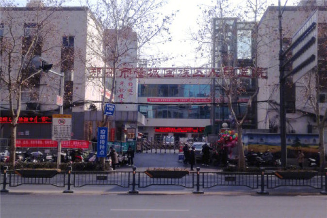 蓝城坤悦云庐周边配套图