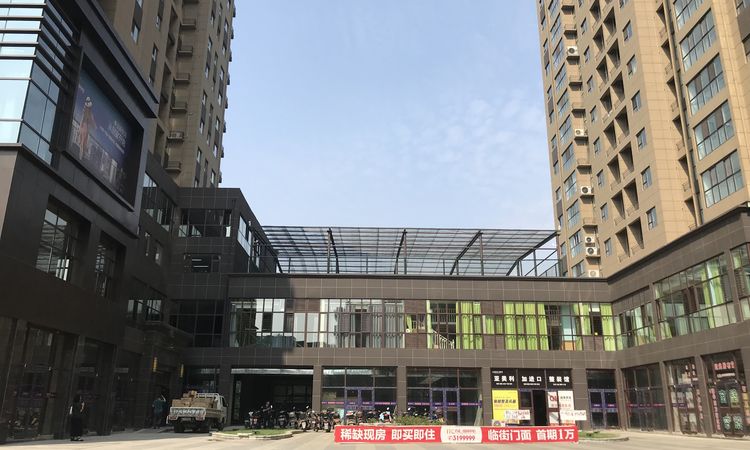 百汇国贸中心实景图