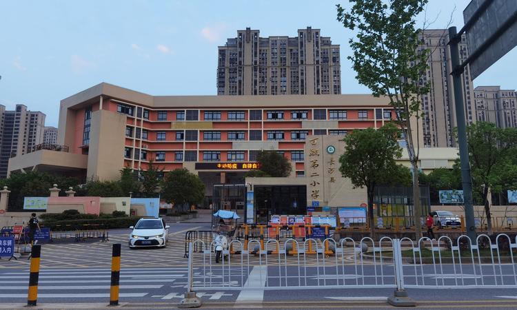 长房星昇公馆周边配套图