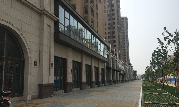 路劲阳光城商业实景图