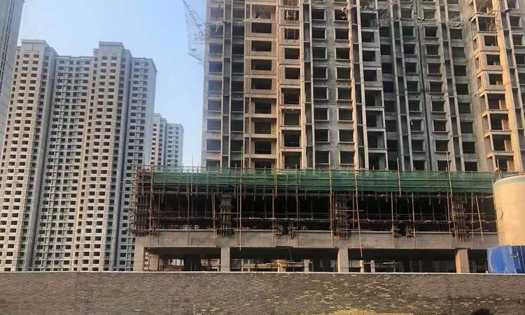 绿地新里城西斯莱公馆商业施工进度图