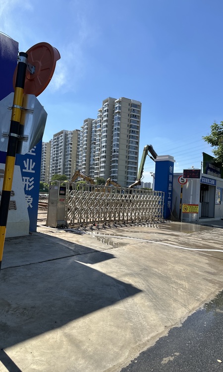 蓝城春江明月施工进度图