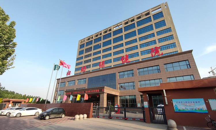 富丽华周边配套图