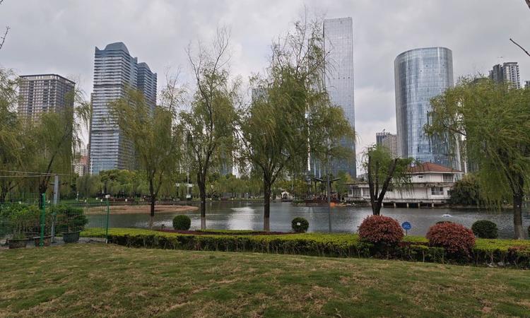  国铁城投·国樾滨江实景图